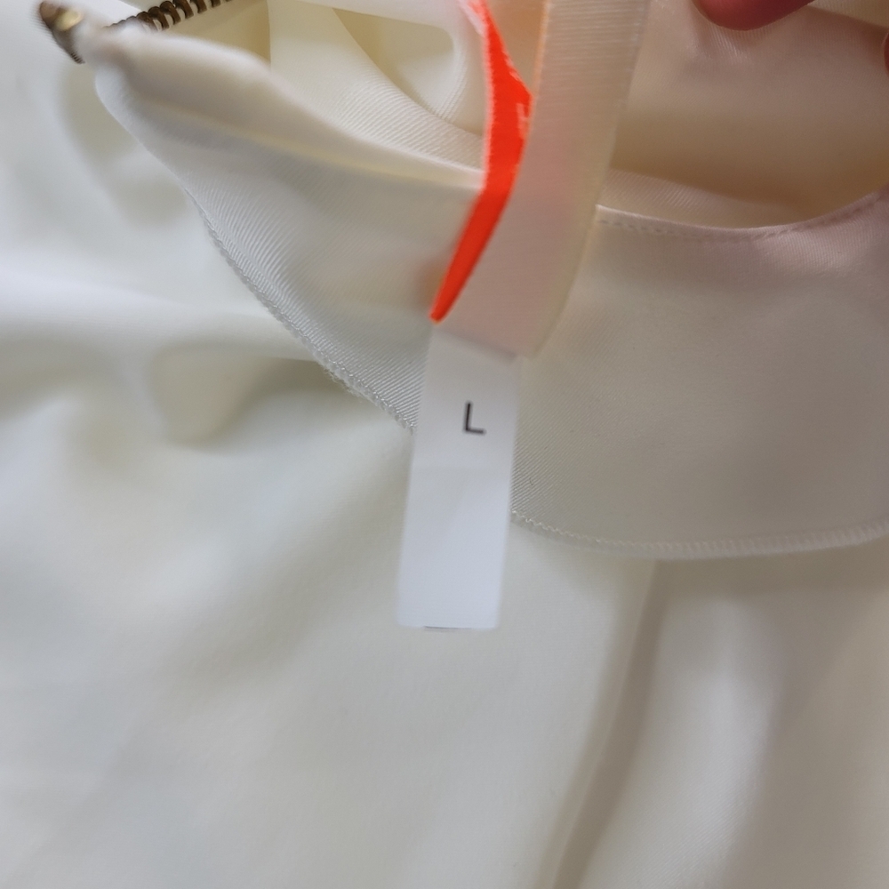 Imperial back Ruching Blouse - Picture 4 of 7